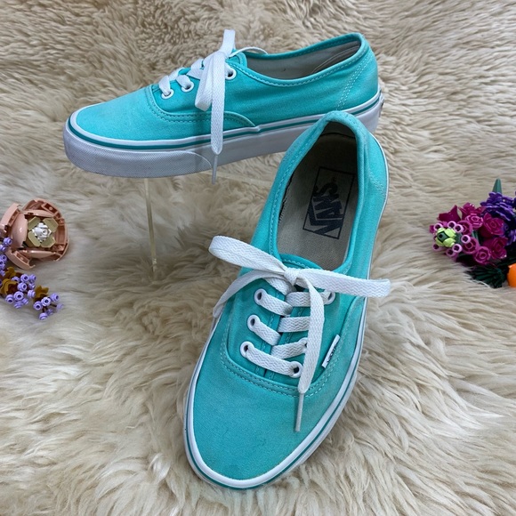 Vans Shoes - VANS Unisex Authentic Shoes Low Top Lace Up Canvas Teal Mens 5.5 / Womens 7 😍